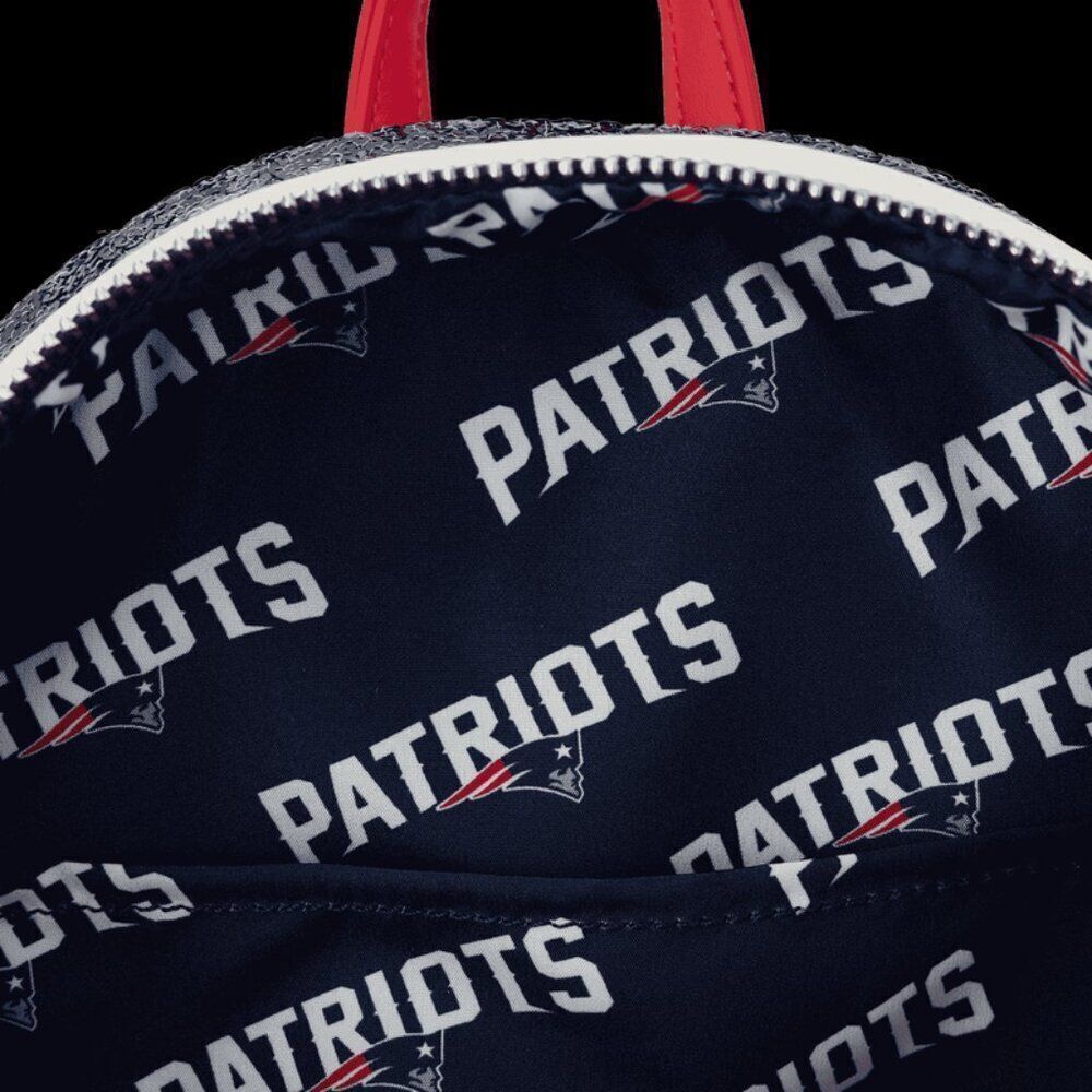 LOUNGEFLY NFL NEW ENGLAND PATRIOTS SEQUIN MINI BACKPACK NWT - Picture 6 of 6